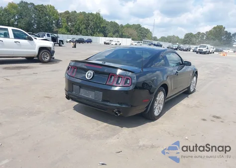 2014 Ford Mustang V6 Premium из США, поврежденный, VIN 1ZVBP8AM8E5228209